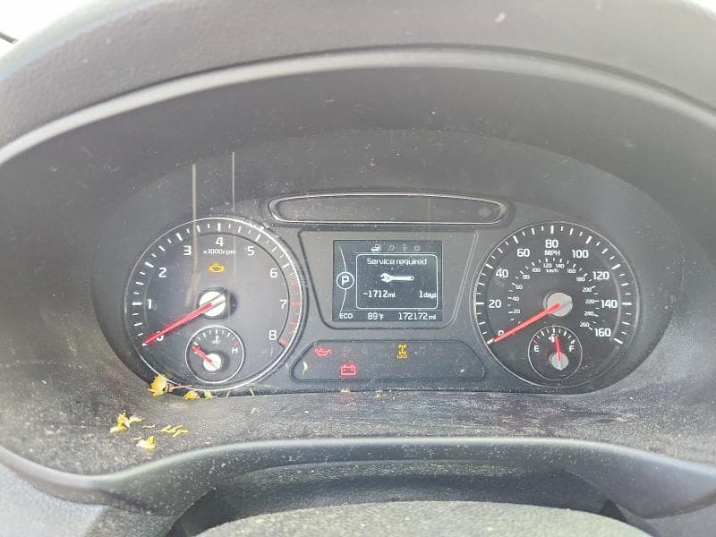 2017 KIA SORENTO LX V6 9