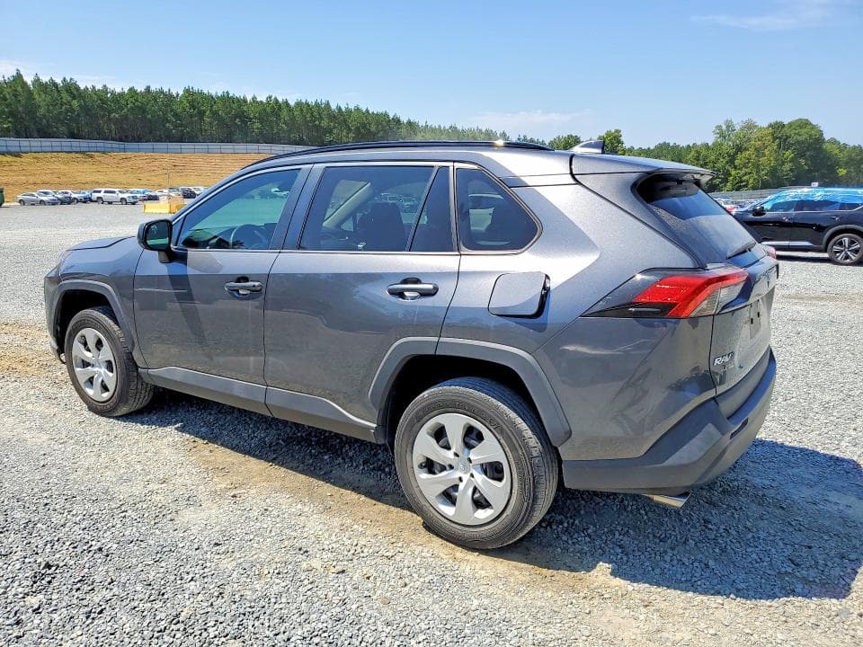 2021 TOYOTA RAV4 LE 2