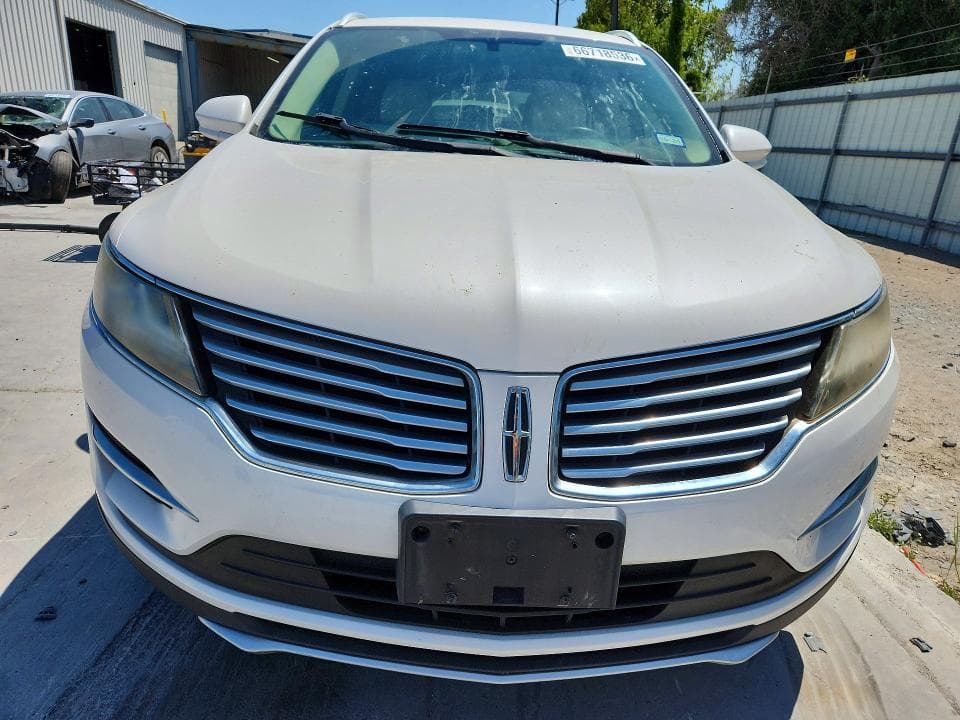 2018 LINCOLN MKC PREMIERE 5