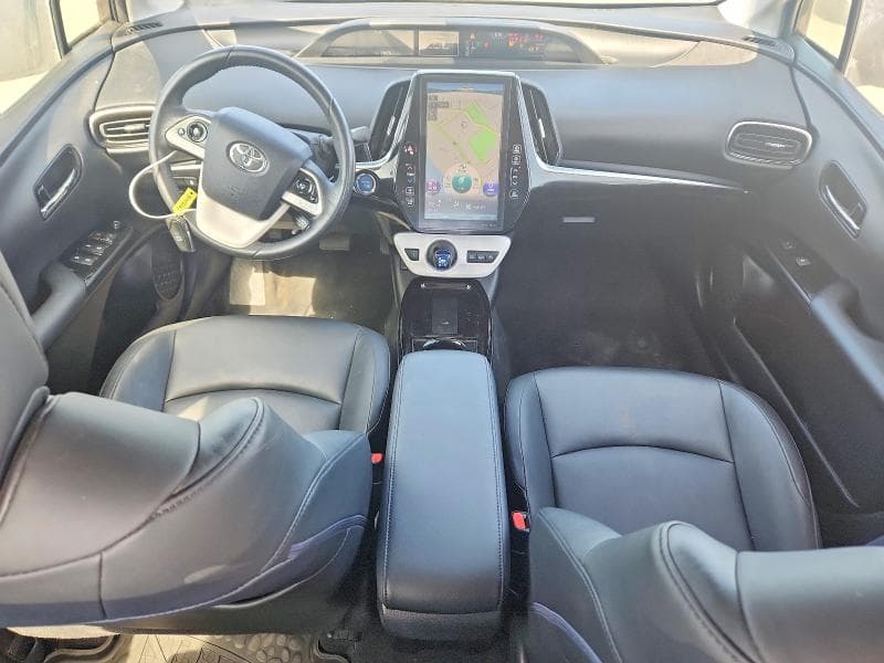 2017 TOYOTA PRIUS PRIME PREMIUM 8