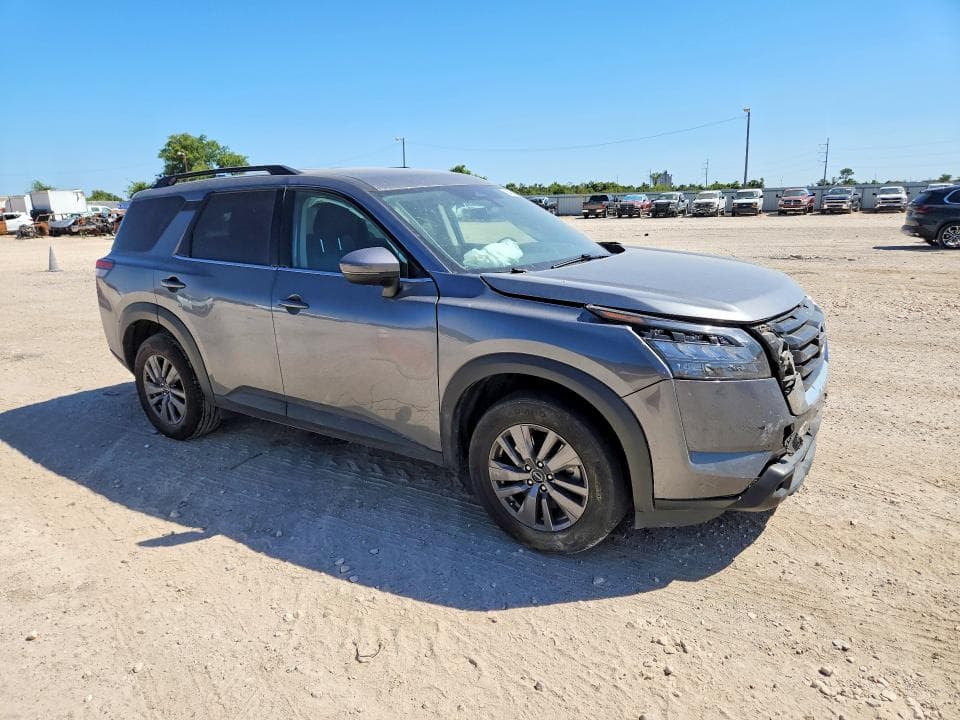 2025 NISSAN PATHFINDER SV 4