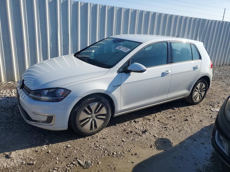 2017 VOLKSWAGEN E-GOLF SE - 1