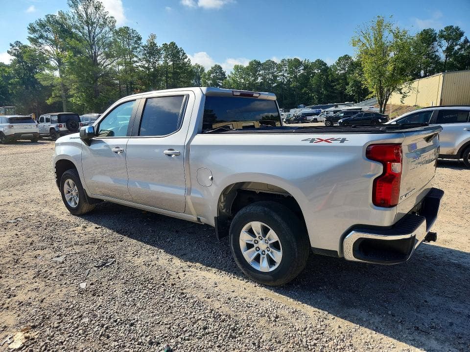 2021 CHEVROLET SILVERADO K1500 LT 2