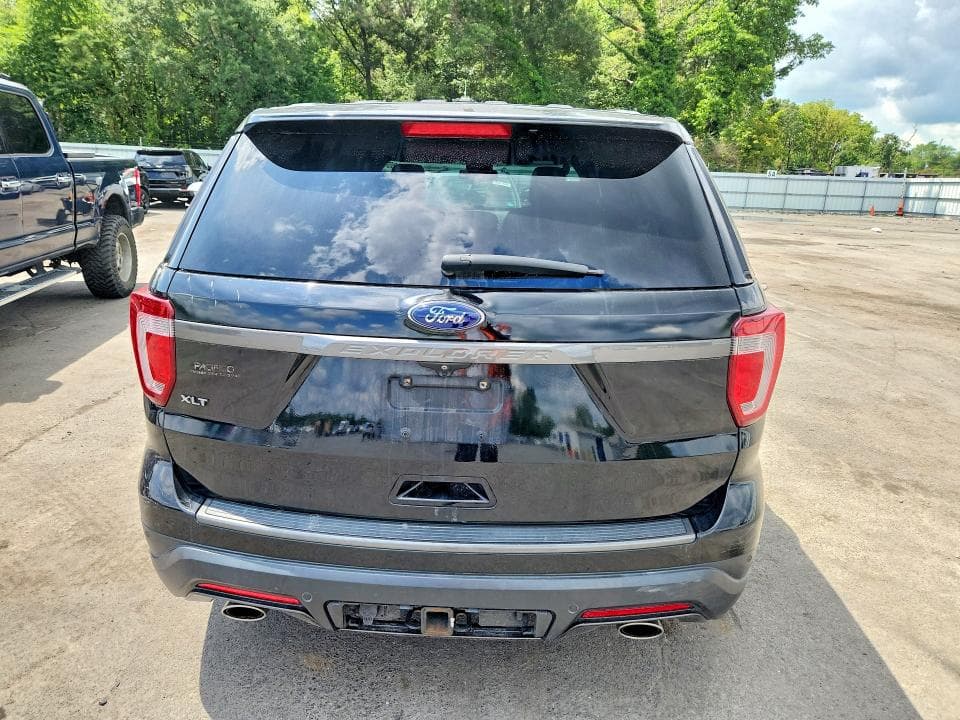 2018 FORD EXPLORER XLT 6