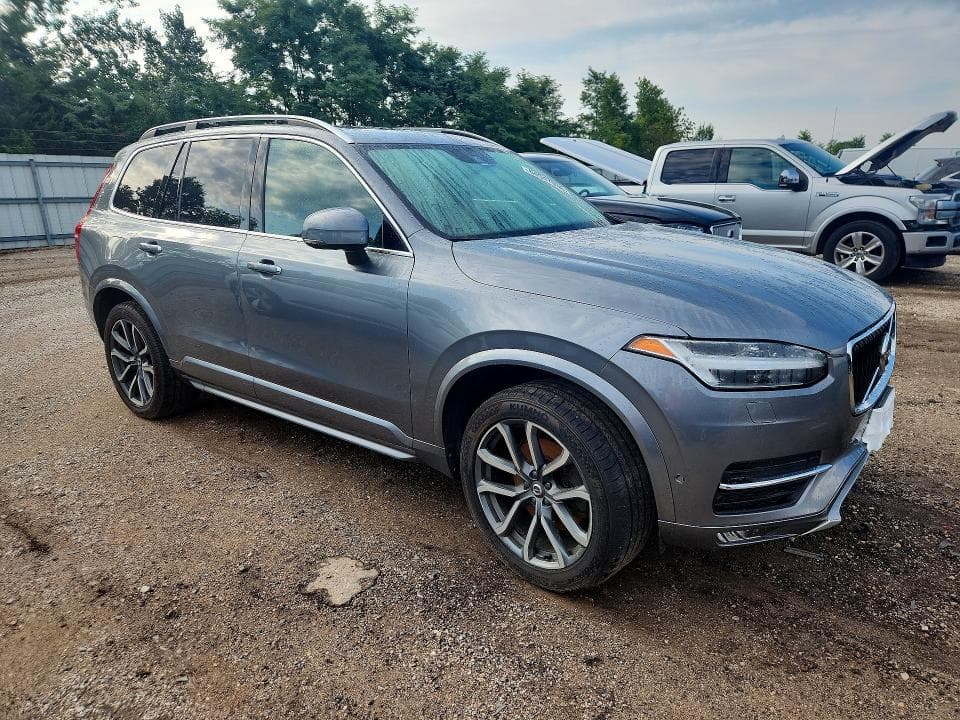 2017 VOLVO XC90 T6 4
