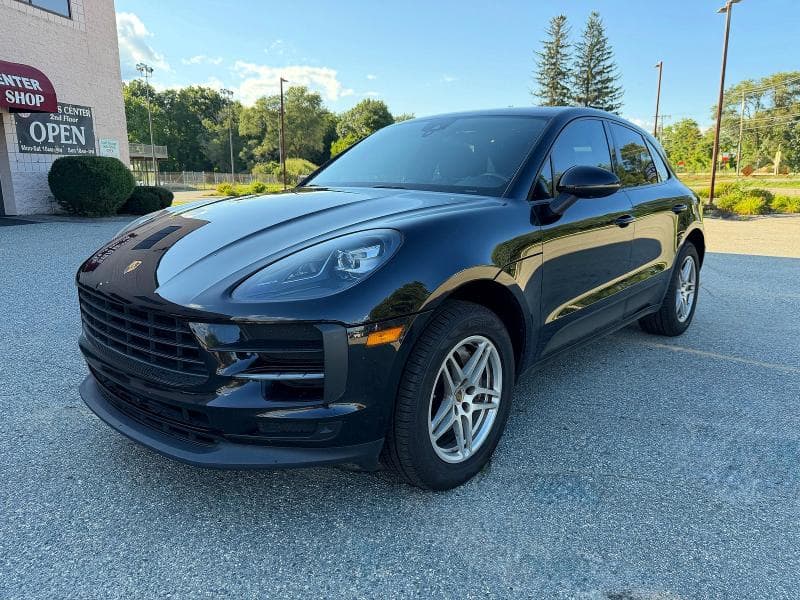 2021 PORSCHE MACAN 2