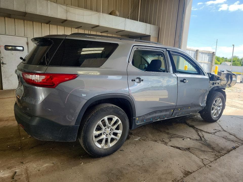 2021 CHEVROLET TRAVERSE LT 3