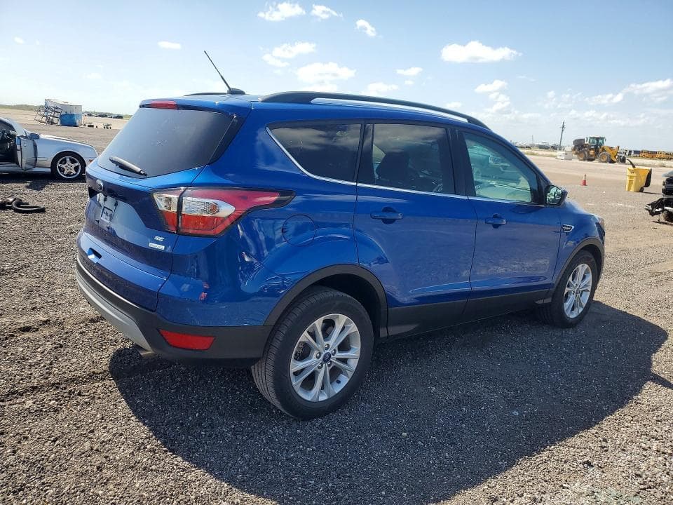 2018 FORD ESCAPE SE 3