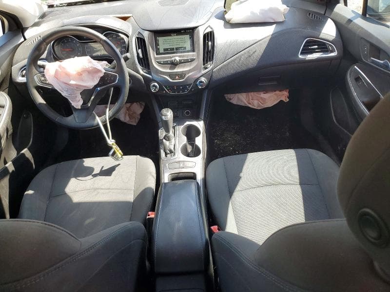 2017 CHEVROLET CRUZE LT 8
