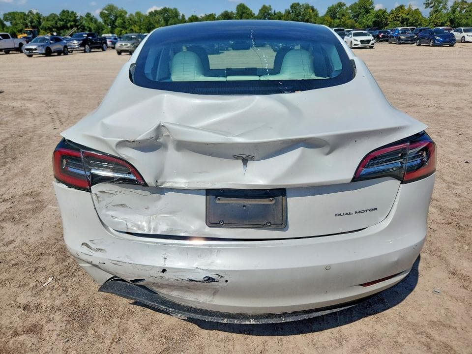 2021 TESLA MODEL 3 6