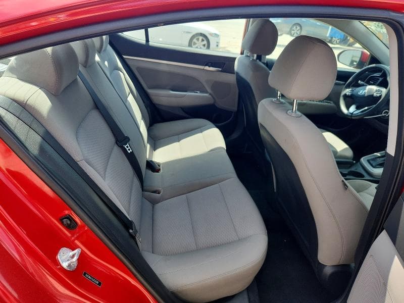 2020 HYUNDAI ELANTRA SEL 10