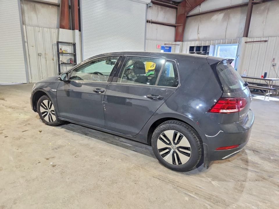 2019 VOLKSWAGEN E-GOLF SE 2
