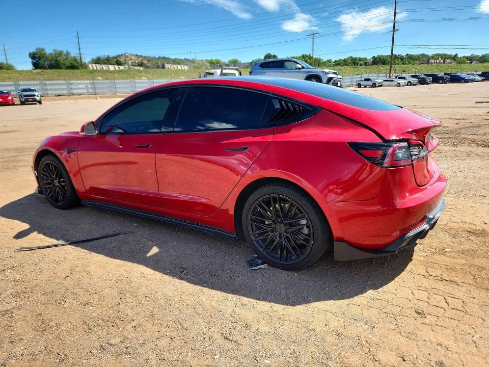 2018 TESLA MODEL 3 2