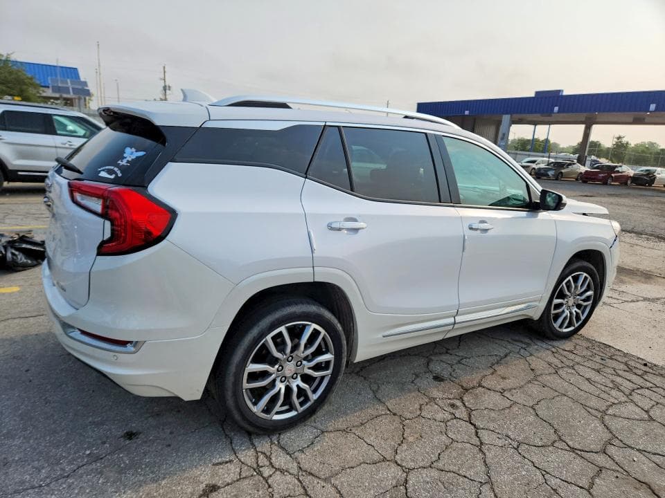 2024 GMC TERRAIN DENALI 3
