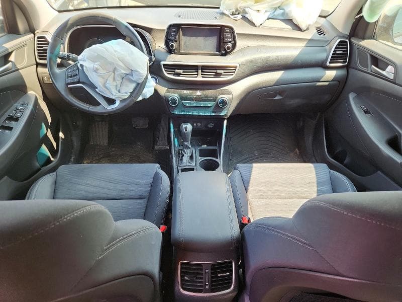 2020 HYUNDAI TUCSON PREFERRED 8