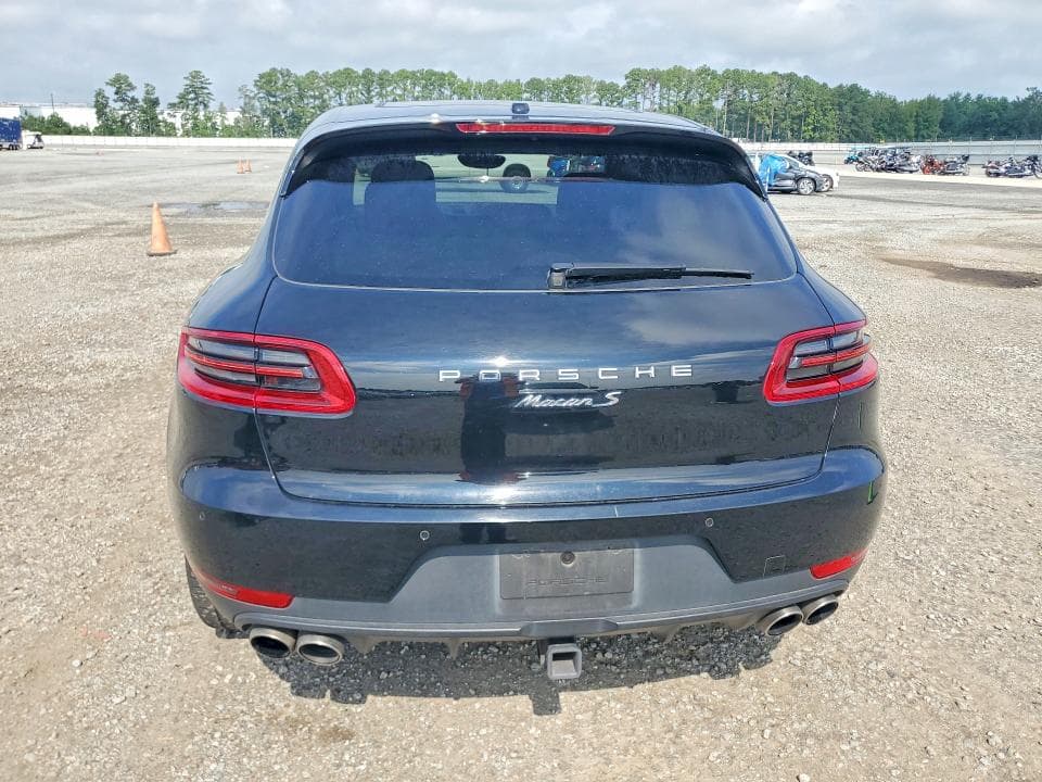2018 PORSCHE MACAN S 6