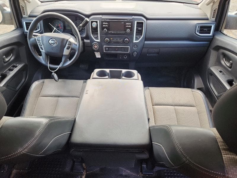2017 NISSAN TITAN S 8