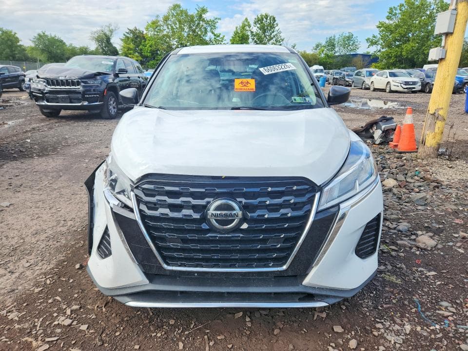 2021 NISSAN KICKS S 5