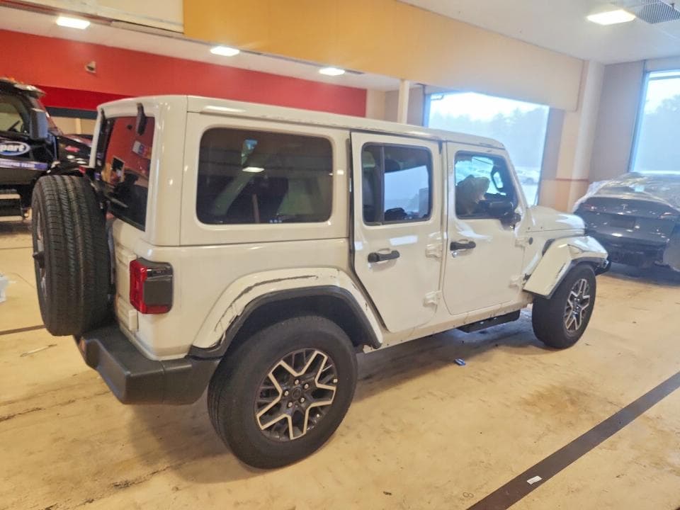 2026 JEEP WRANGLER SAHARA 3