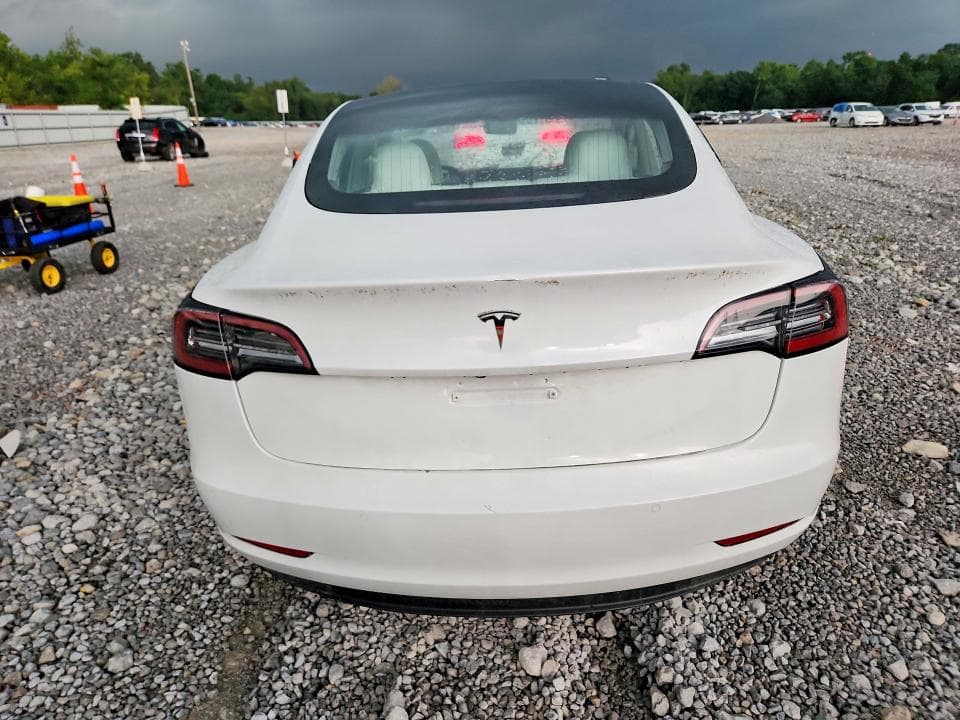 2021 TESLA MODEL 3 6