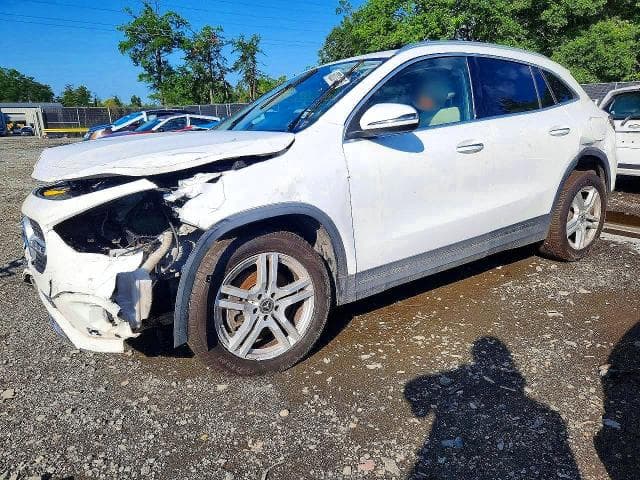 2021 MERCEDES-BENZ GLA 250 4MATIC - 1