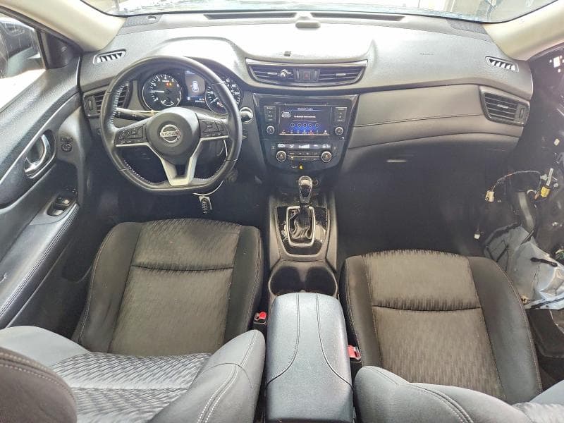 2018 NISSAN ROGUE SV 8