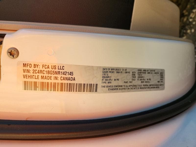 2022 CHRYSLER PACIFICA TOURING L 13