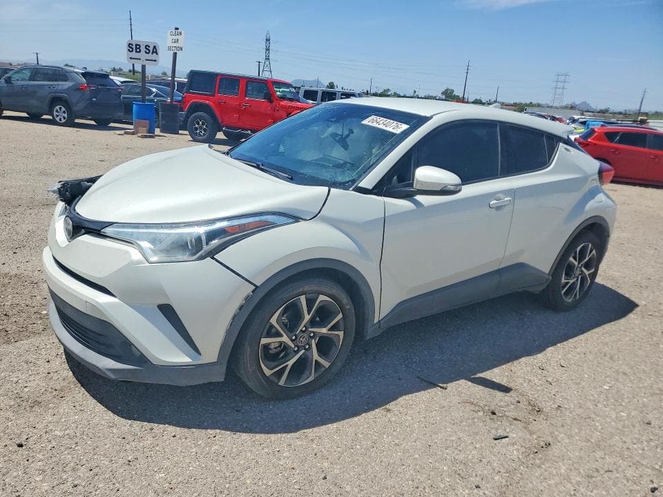 2018 TOYOTA C-HR XLE PREMIUM - 1