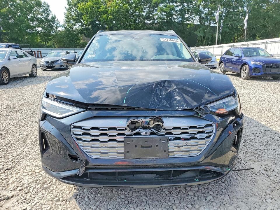 2024 AUDI Q8 E-TRON PREMIUM PLUS 5