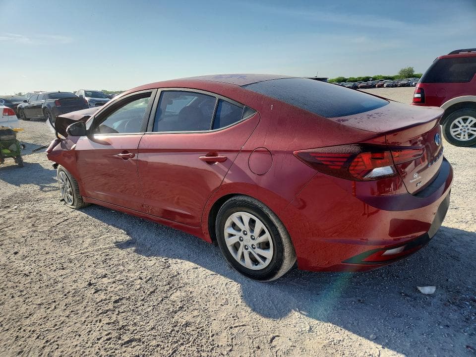 2019 HYUNDAI ELANTRA SE 2