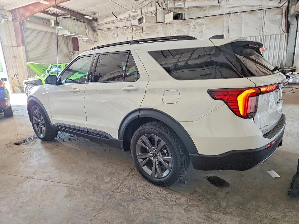 2026 FORD EXPLORER ACTIVE 2