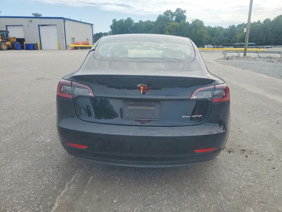 2022 TESLA MODEL 3 6