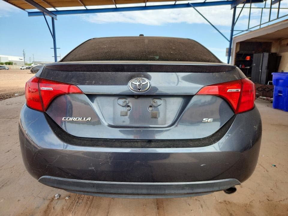 2017 TOYOTA COROLLA SE 6