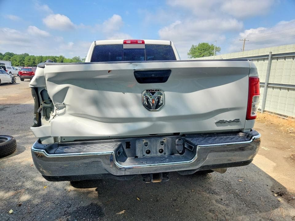 2024 RAM 2500 TRADESMAN 6