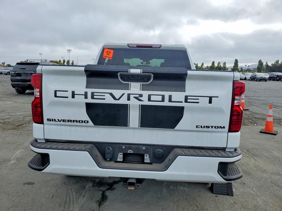2023 CHEVROLET SILVERADO C1500 CUSTOM 6