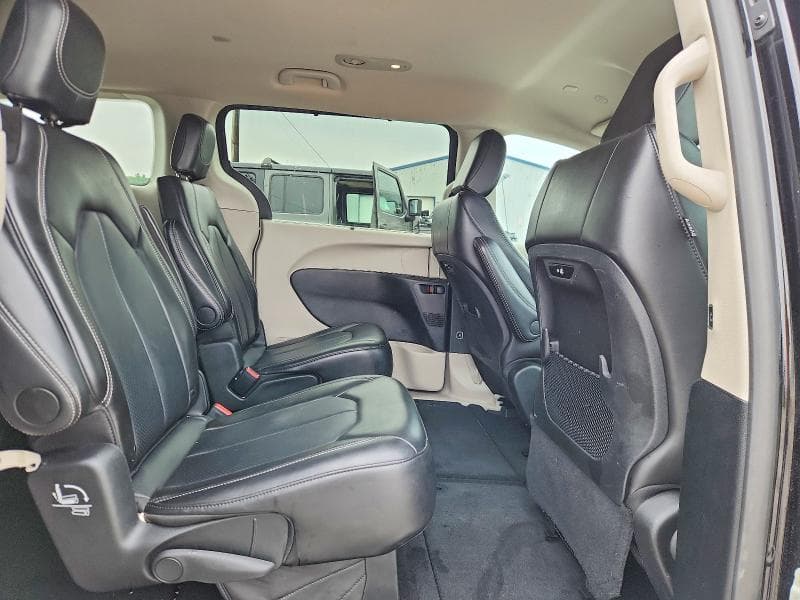 2024 CHRYSLER PACIFICA TOURING L 11