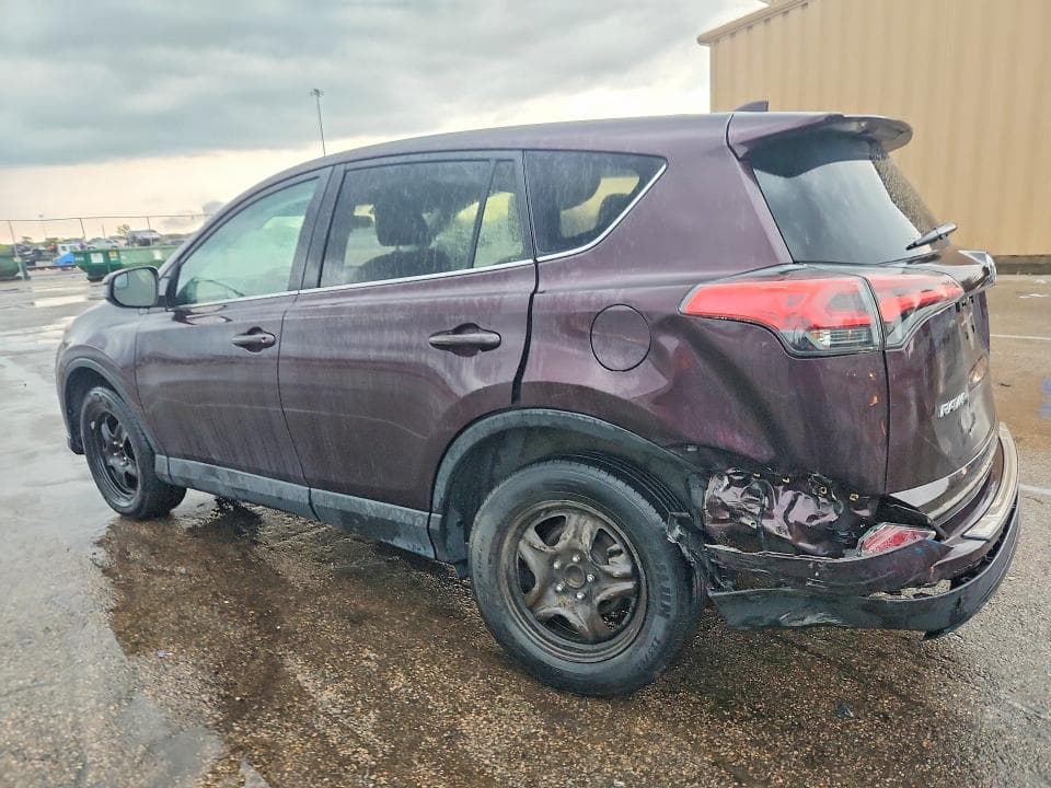 2018 TOYOTA RAV4 LE 2