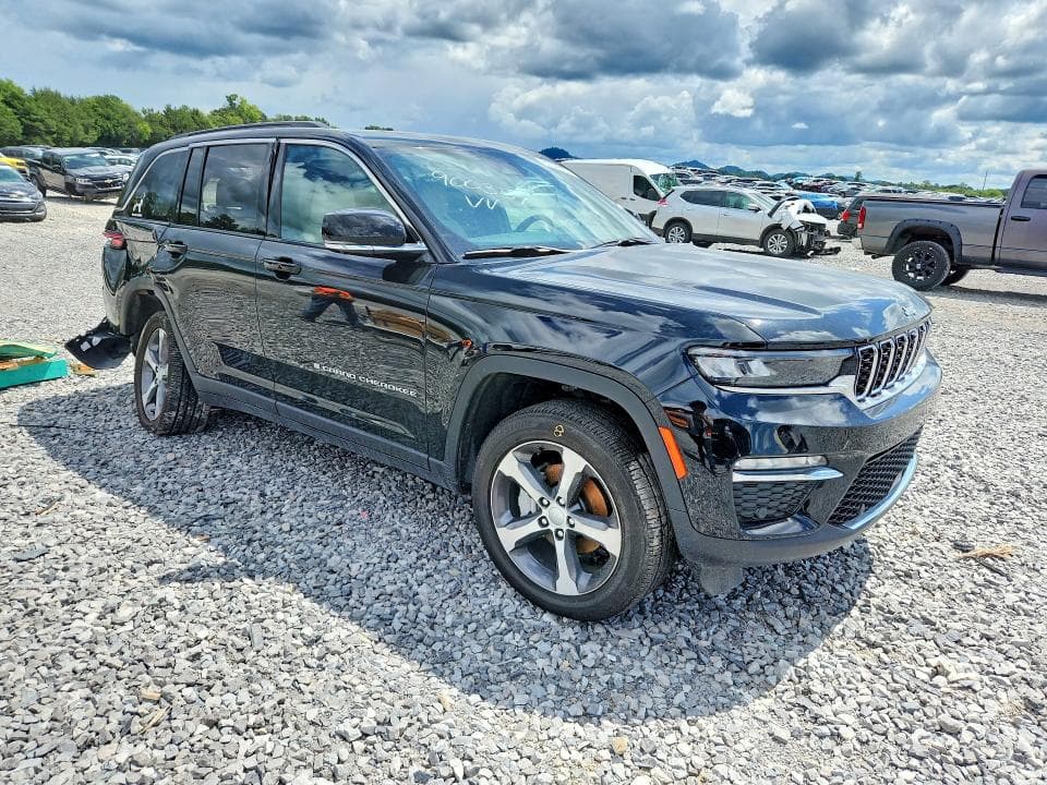 2025 JEEP GRAND CHEROKEE LIMITED 4