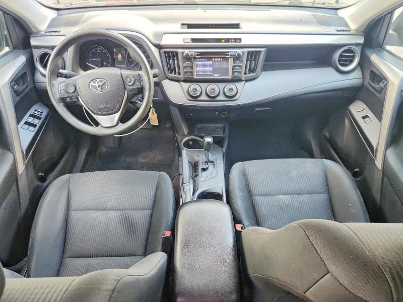 2017 TOYOTA RAV4 LE 8