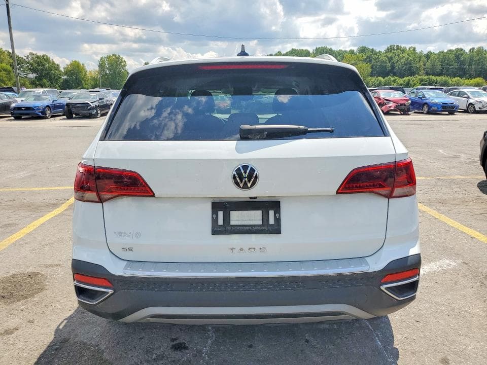 2023 VOLKSWAGEN TAOS SE 6