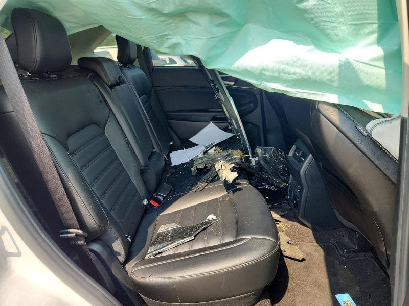 2020 FORD EDGE SEL 11