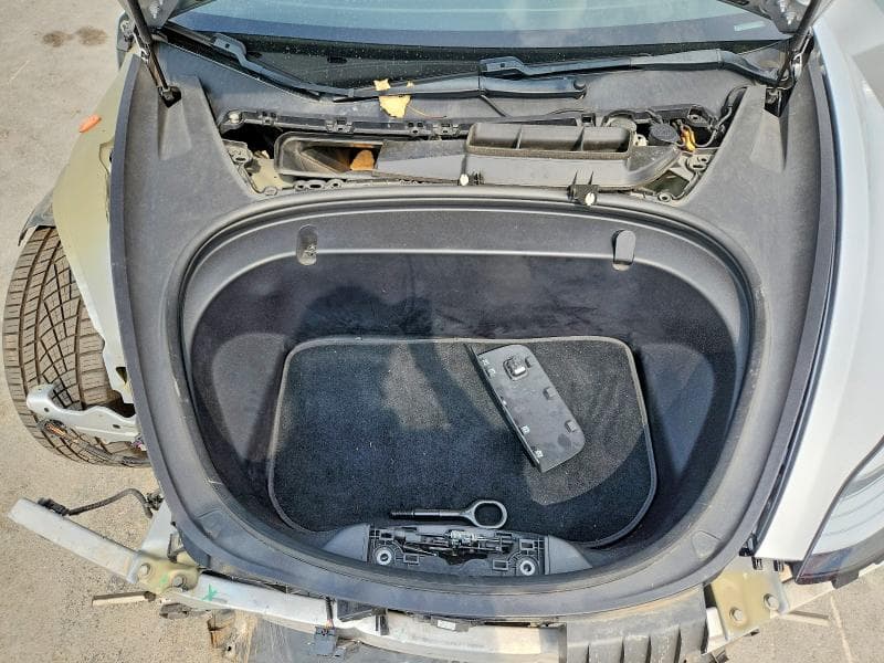 2018 TESLA MODEL 3 11