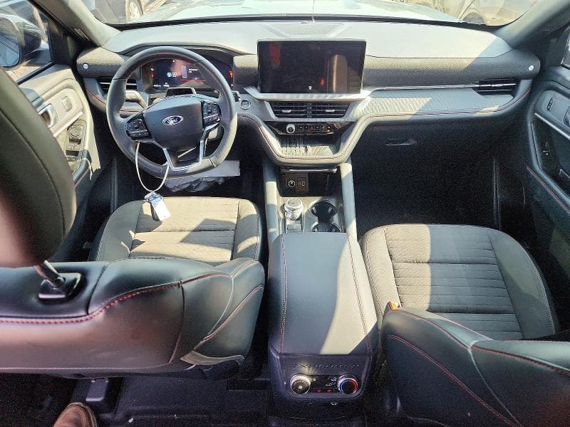 2025 FORD EXPLORER ST-LINE 8