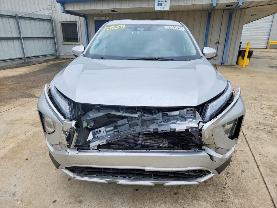 2025 MITSUBISHI ECLIPSE CROSS SE 5