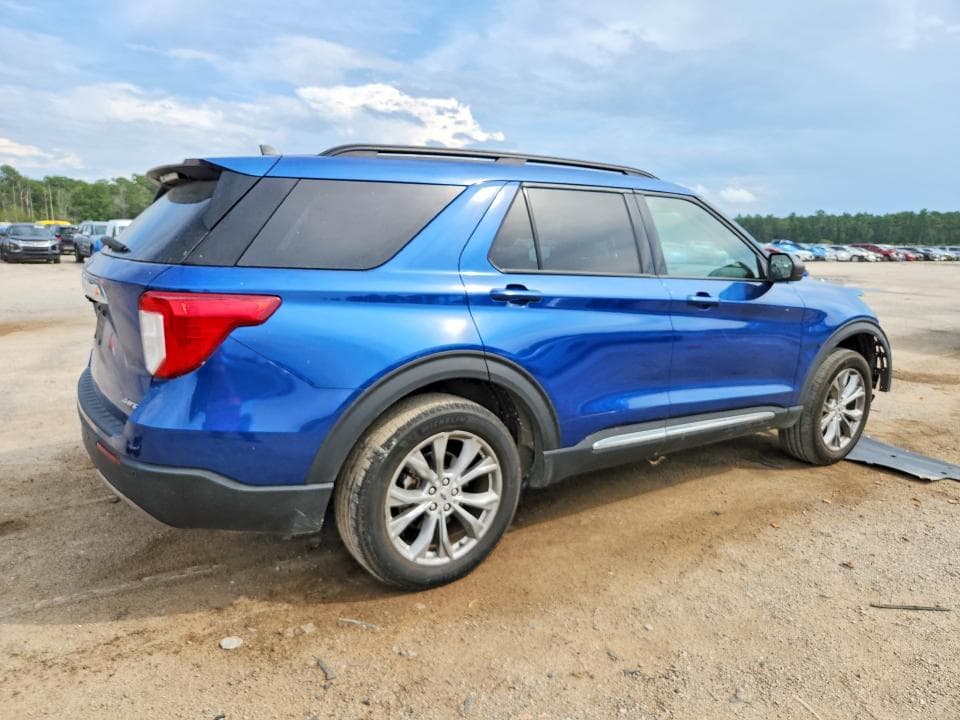 2022 FORD EXPLORER XLT 3