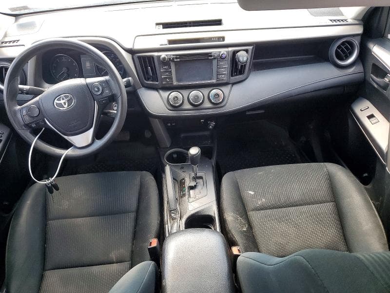 2017 TOYOTA RAV4 LE 8