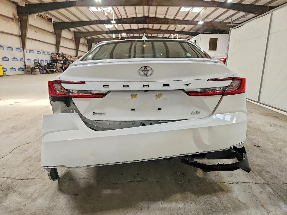 2026 TOYOTA CAMRY SE 6