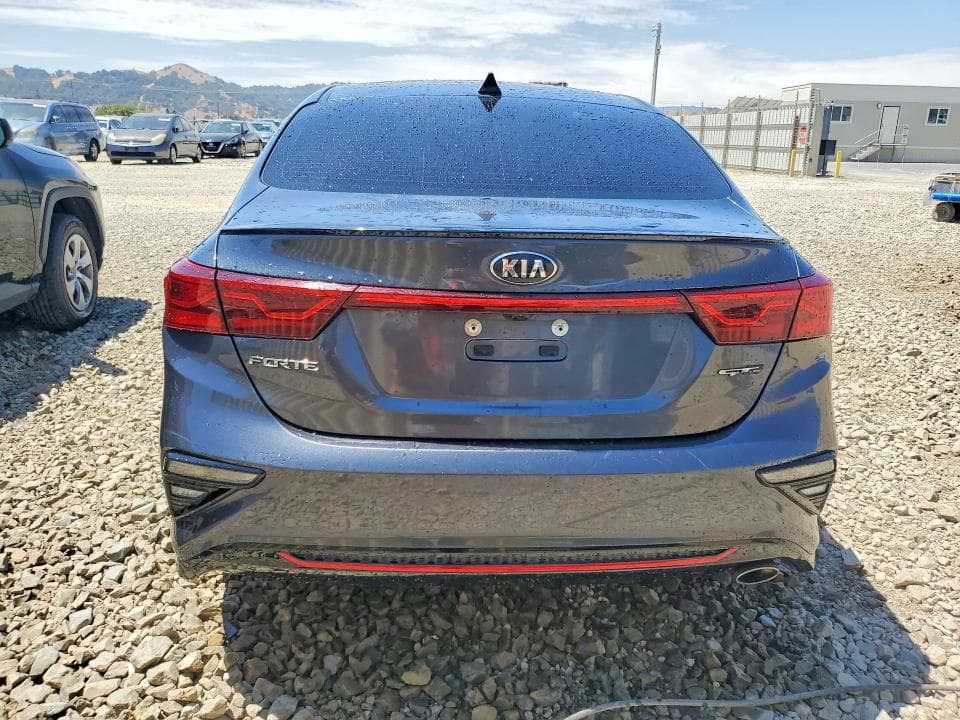 2021 KIA FORTE GT LINE 6