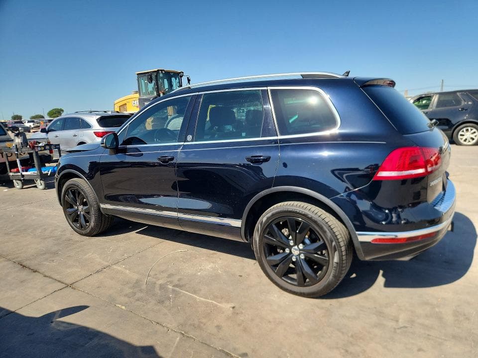 2017 VOLKSWAGEN TOUAREG WOLFSBURG 2