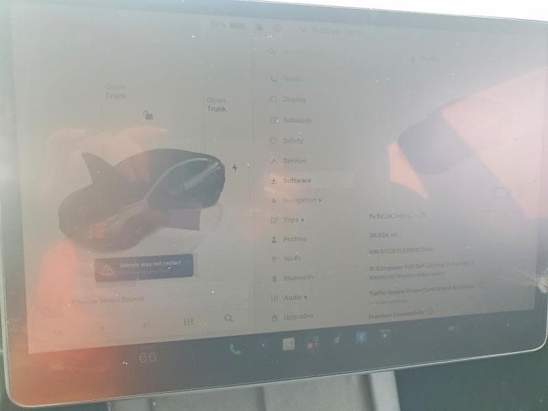 2023 TESLA MODEL 3 9